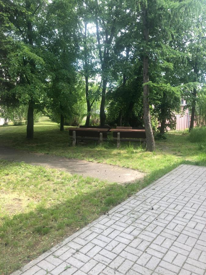 Apartmany - Skolni Chomutov Exteriör bild
